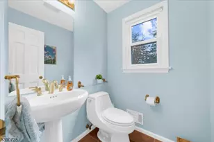 5 Westminster Dr, Clinton Township, NJ 08801 - Photo 14