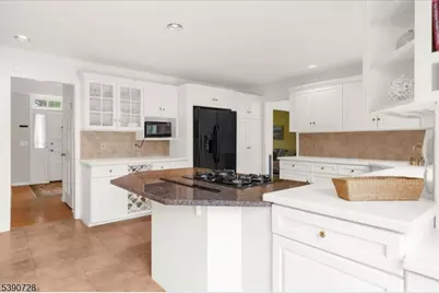 5 Westminster Dr, Clinton Township, NJ 08801 - Photo 12