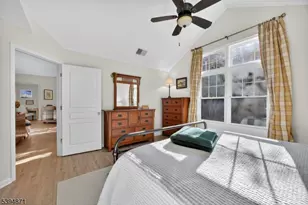 10 Pine Cres Unit 21, Vernon Twp., NJ 07462 - Photo 28