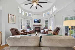 10 Pine Cres Unit, Vernon Twp., NJ 07462 - Photo 6