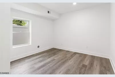 223 Monroe Ave, Plainfield, NJ 07063 - Photo 12