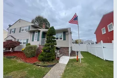 9 Donovan Ave, Carteret, NJ 07008 - Photo 2