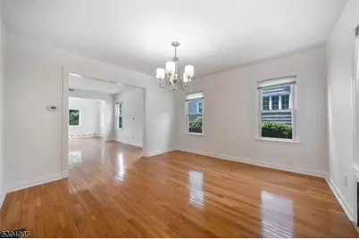 85 Barrows Ave, Rutherford, NJ 07070 - Photo 14