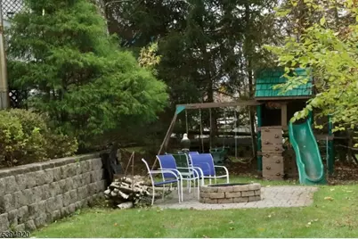 117 Brendona Ave, Hopatcong, NJ 07874 - Photo 4