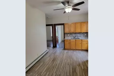 80 Knapp Ave #2, Clifton, NJ 07011 - Photo 4