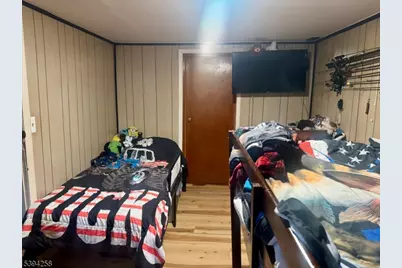 241 Lows Hollow Rd, Lopatcong Township, NJ 08886 - Photo 24