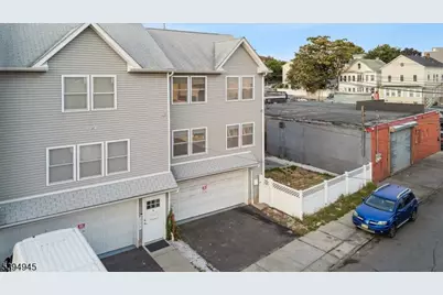 221 223 E 15th St #C, Paterson, NJ 07524 - Photo 22