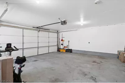 221 223 E 15th St #C, Paterson, NJ 07524 - Photo 4