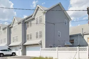 221 223 E 15th St, Paterson, NJ 07524 - Photo 2