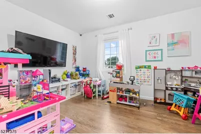 38 Center St, Belleville, NJ 07109 - Photo 10