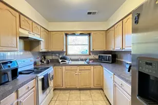 34 Erie St, Elizabeth, NJ 07206 - Photo 16