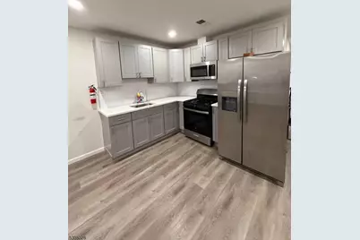 107 Willoughby St Unit #2, Newark, NJ 07112 - Photo 1