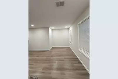 107 Willoughby St Unit #2, Newark, NJ 07112 - Photo 8