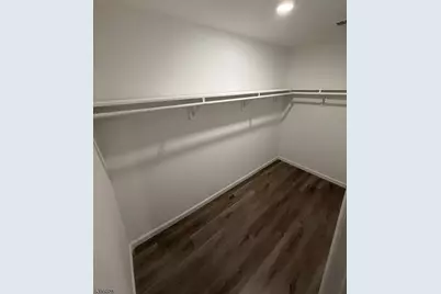 107 Willoughby St Unit #2, Newark, NJ 07112 - Photo 2