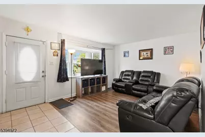 49 Fairmount Dr, Willingboro Twp., NJ 08046 - Photo 8