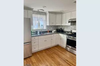 229 Monroe St, Rahway, NJ 07065 - Photo 4