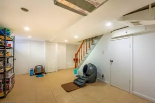 220 N 17th St, Bloomfield, NJ 07003 - Photo 14