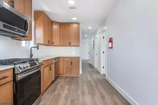 210 Ellis Ave, Irvington, NJ 07111 - Photo 2