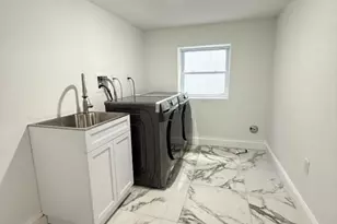 92 W 6th St, Bayonne, NJ 07002 - Photo 26