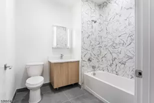 25 Freeway Dr, East Orange, NJ 07018 - Photo 18