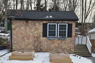 38 Geneva Trail, Hopatcong, NJ 07843 - Photo 2