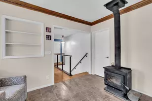 9 Mueller Ln, Franklin Township, NJ 07882 - Photo 20