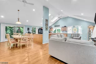 9 Mueller Ln, Franklin Township, NJ 07882 - Photo 8