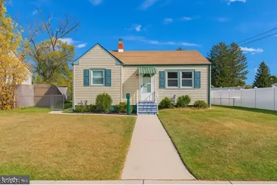 610 Lee Ave, Beverly City, NJ 08010 - Photo 1