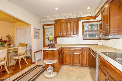 331 W Inman Ave, Rahway, NJ 07065 - Photo 12