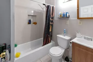 399 S 8th St, Newark, NJ 07103 - Photo 16