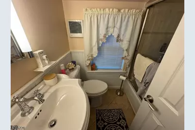 95 Elizabeth Pl, Totowa, NJ 07512 - Photo 12