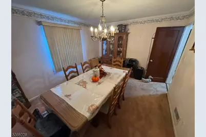 95 Elizabeth Pl, Totowa, NJ 07512 - Photo 6