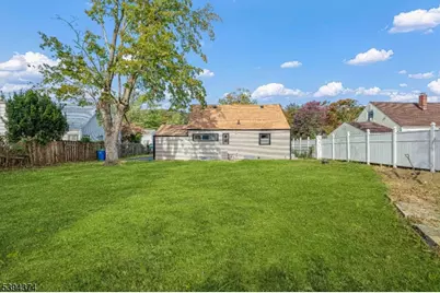 435 Warfield Rd, North Plainfield, NJ 07063 - Photo 32