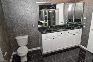 2103 Neville Ct, Franklin Township, NJ 08873 - Photo 12