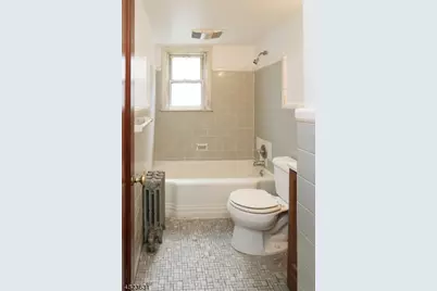 16 E 7th St, Clifton, NJ 07011 - Photo 4