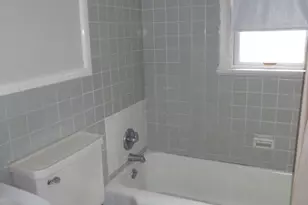 18 E 7th St, Clifton, NJ 07011 - Photo 4