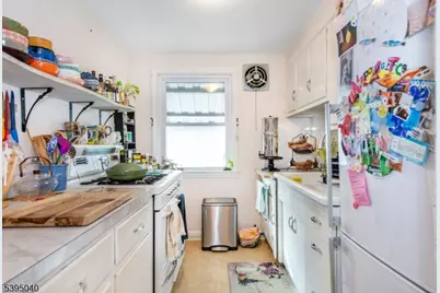 18 E 7th St, Clifton, NJ 07011 - Photo 8