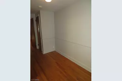 18 E 7th St, Clifton, NJ 07011 - Photo 6