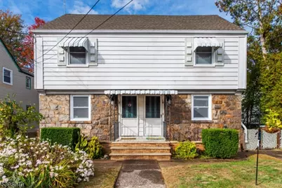 18 E 7th St, Clifton, NJ 07011 - Photo 2