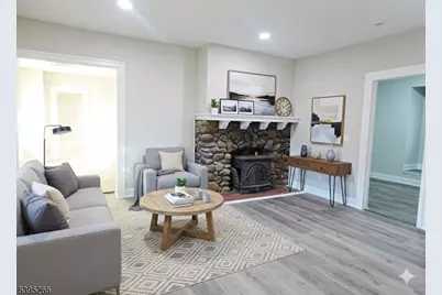 32 Elmwood Ave #1, East Orange, NJ 07018 - Photo 4