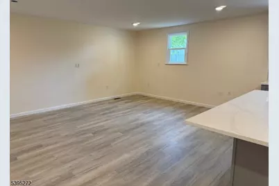 109 E Park Ave, Hamilton Township, NJ 08610 - Photo 8