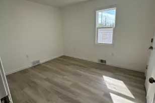 109 E Park Ave, Hamilton Township, NJ 08610 - Photo 4