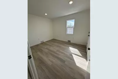 109 E Park Ave, Hamilton Township, NJ 08610 - Photo 12