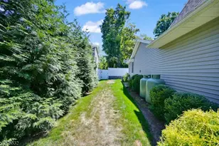 574 Warwick Turnpike, West Milford, NJ 07421 - Photo 30