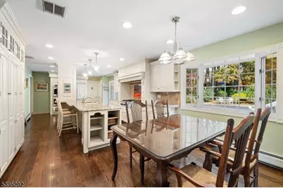 2 Unami Ln, Scotch Plains Township, NJ 07076 - Photo 10