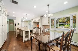 2 Unami Ln, Scotch Plains Township, NJ 07076 - Photo 10