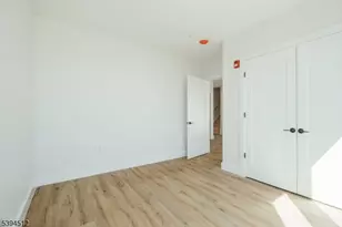 67 Martin Luther King Jr B, Newark, NJ 07104 - Photo 12