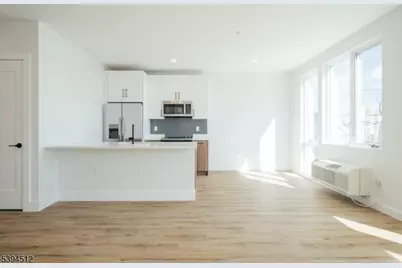 67 Martin Luther King Jr B #204, Newark, NJ 07104 - Photo 10