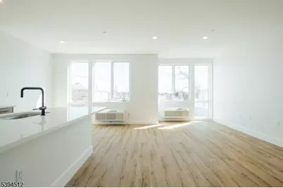 67 Martin Luther King Jr B #204, Newark, NJ 07104 - Photo 2