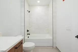 67 Martin Luther King Jr B, Newark, NJ 07104 - Photo 18